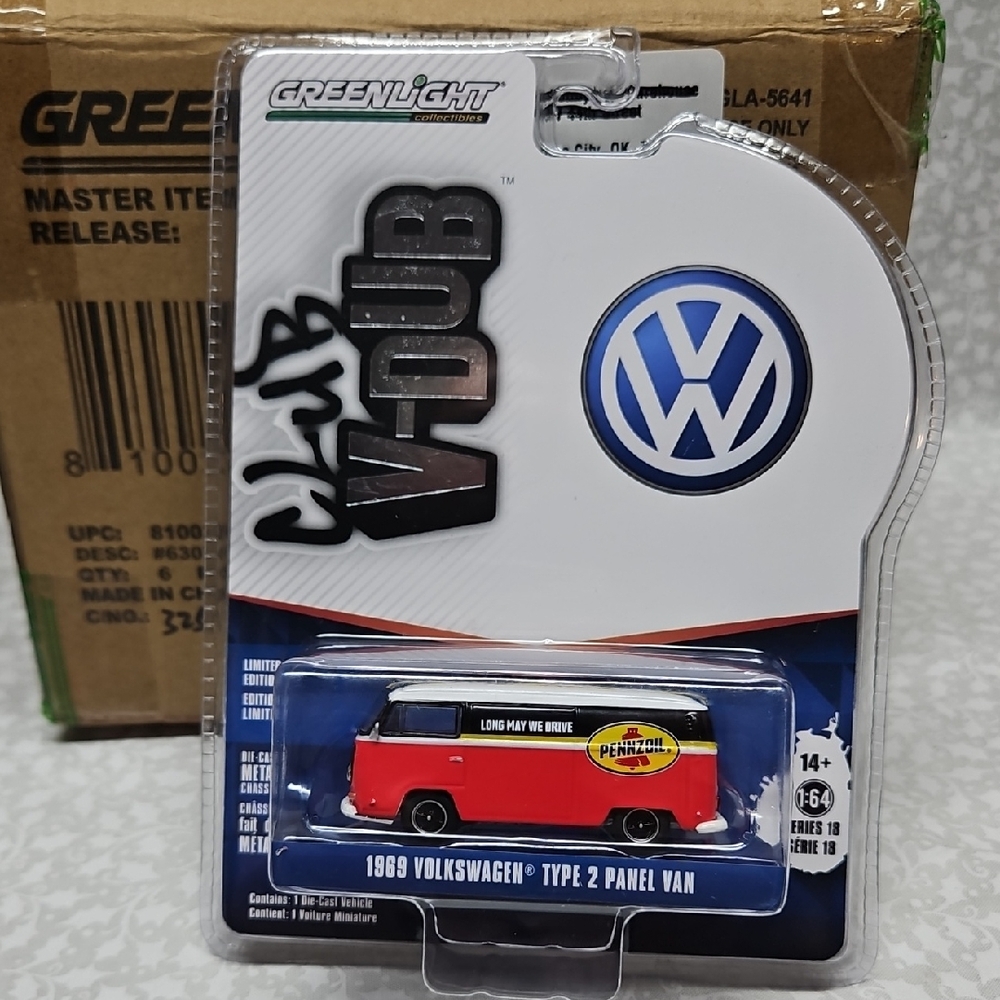 1969 Volkswagen Type 2 Panel Van Limited Edition 1:64 Scale Die-cast